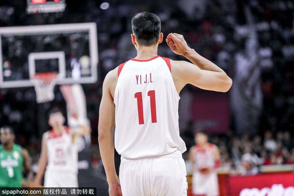 前瞻英超前瞻：富勒姆 VS 狼队时间：2023-11-28 04:00富勒姆上赛季在英超第十名的成绩曾经令人刮目相看，但现在人们发现球队难以复制上赛季的成功，他们在过去七轮只取得一场胜利，目前以12分排名第15位，保级形势不容懈怠。